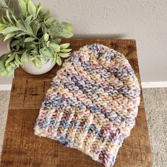 Handmade Heavy Knit Winter Hat Colorful Pastel Pattern - Picture 1 of 6